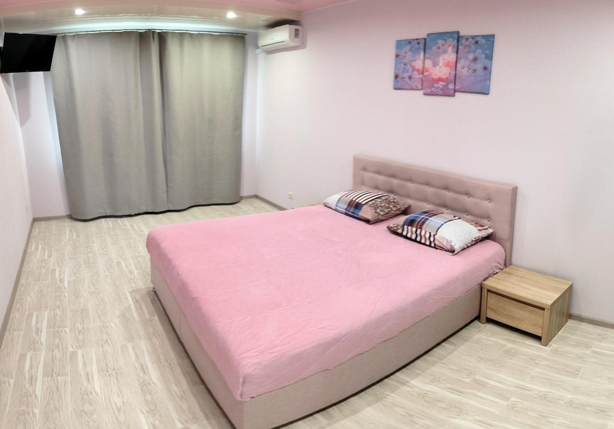 קייב Apartment Near Metro Pozniaky מראה חיצוני תמונה